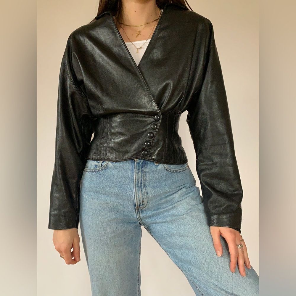 Vintage 1980s Wilson’s Leather cropped leather jacket - Picture 2 of 12